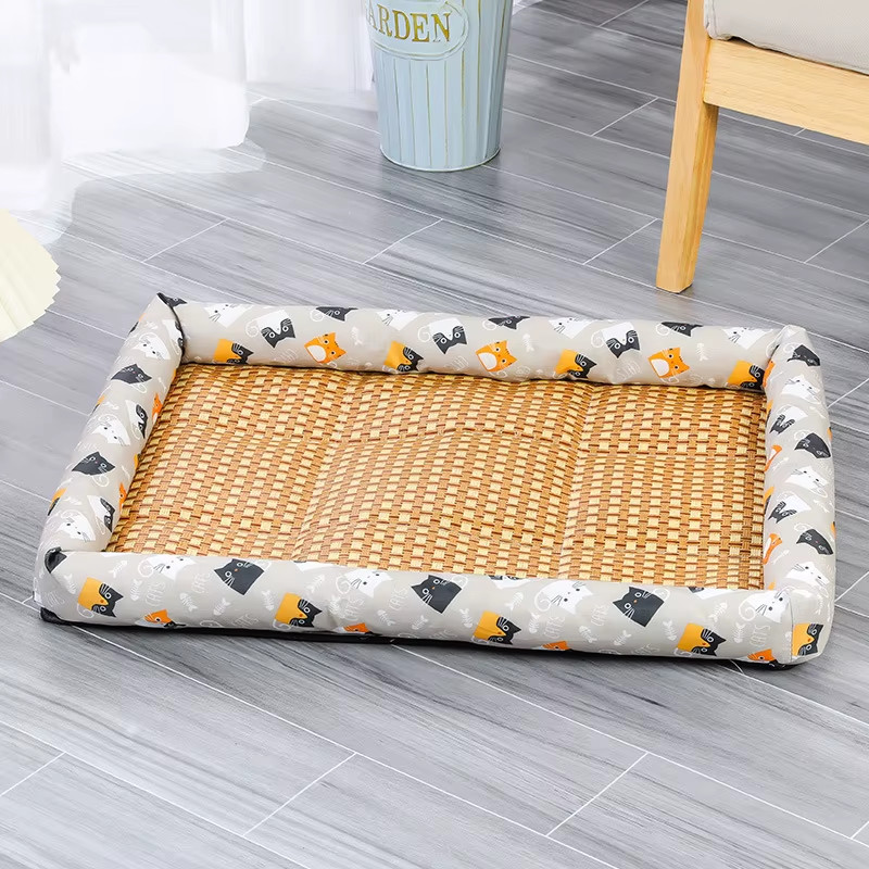 Tapis d'été pour animaux avec technologie rafraîchissante active en tissu maillé bleu L