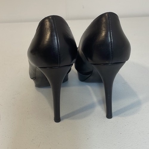 Escarpins VERA WANG Lavender Jeweled – Taille 8.5, Cuir, Plateau, Or Et Cristaux, Occasion