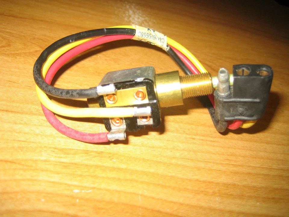 Nuevo de Lote Antiguo FoMoCo Ford 1963-1964 Mercury Monterey Marauder Convertible Interruptor Superior Foto 4 de 4