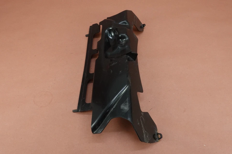 Protector contra salpicaduras de radiador Suzuki GSXR 600 R6 2008-2009 Foto 4 de 4