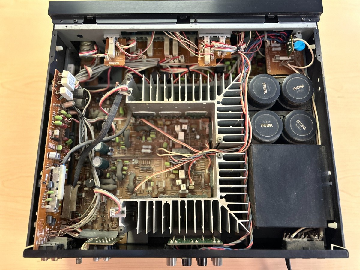 ド*ィ様 YAMAHA STEREO AMPLIFIER A-1000 ジャンク ド*ィ様 YAMAHA STEREO AMPLIFIER A-1000 ジャンク
