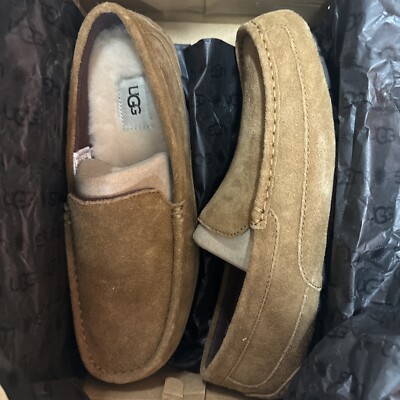 Ugg Mens Slippers Size 9 Alder Moccasin Slip On Sheepskin  display picture 3
