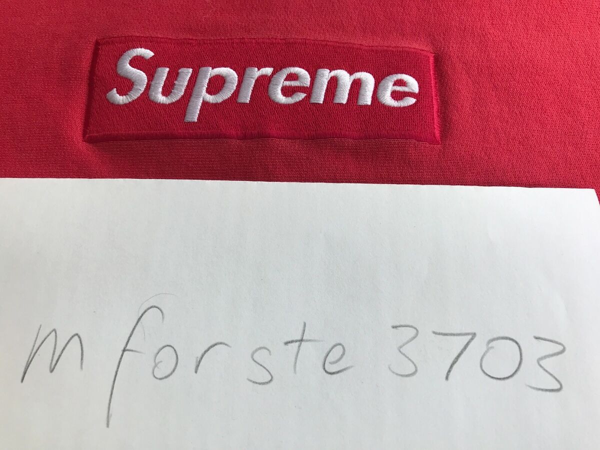 Supreme Box Logo Crewneck Red OG Large FW06/07 Bogo BAPE Supreme Box Logo Crewneck Red OG Large FW06/07 Bogo BAPE