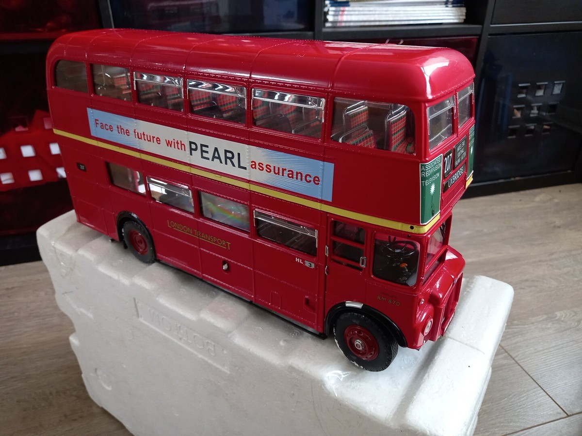 SunStar 2908 1/24 Scale RM 870 Routemaster London Transport Bus