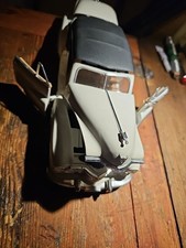 Chrysler Town & Country (1948) – Maßstab 1:18