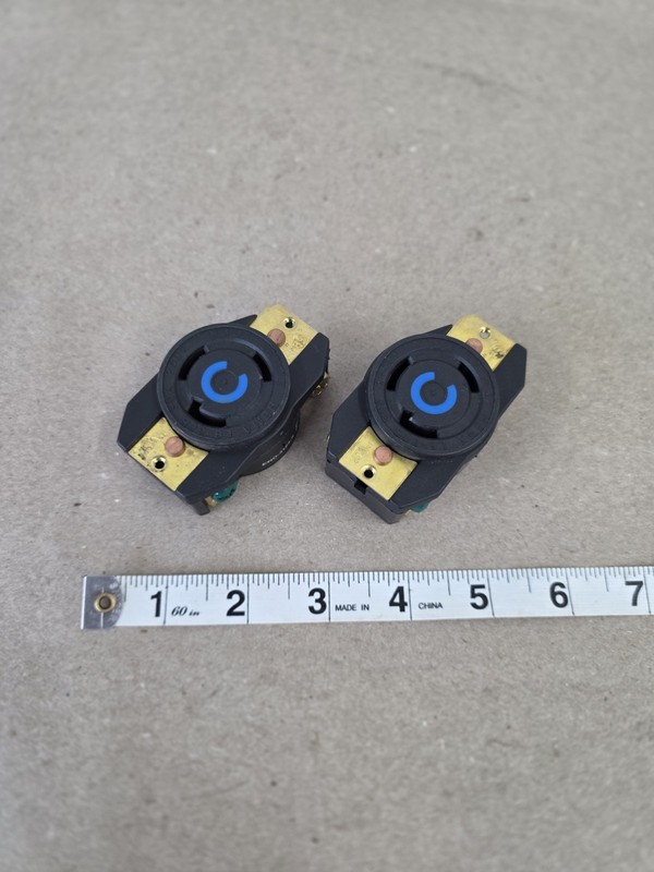 Lot of 2 ENO-3123-X Twist Lock Receptacles 20A 250V Industrial Connectors