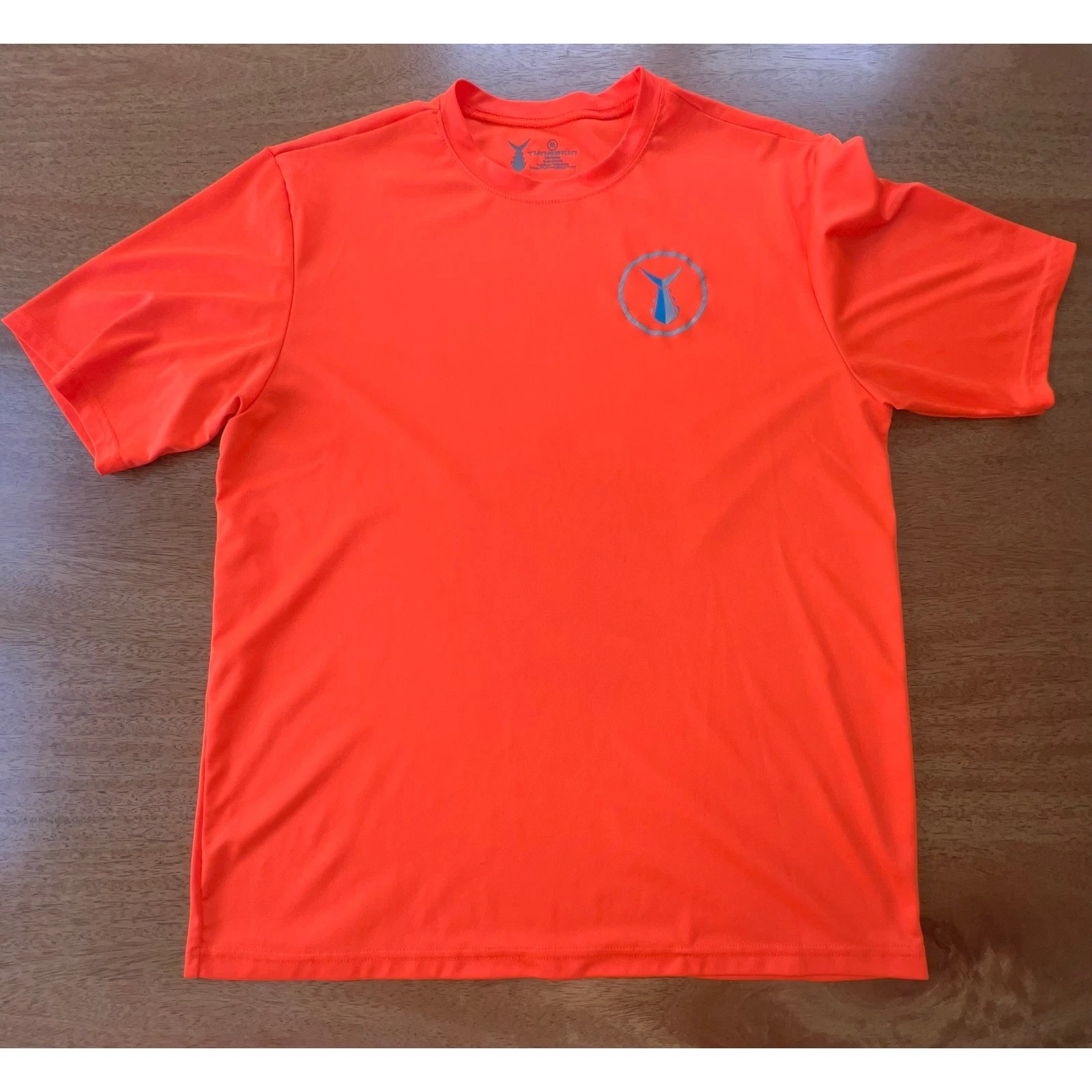 Tunaskin Mens Performance Fishing Shirt Neon Orange Short Sleeve Size Medium
Opens in a new window o