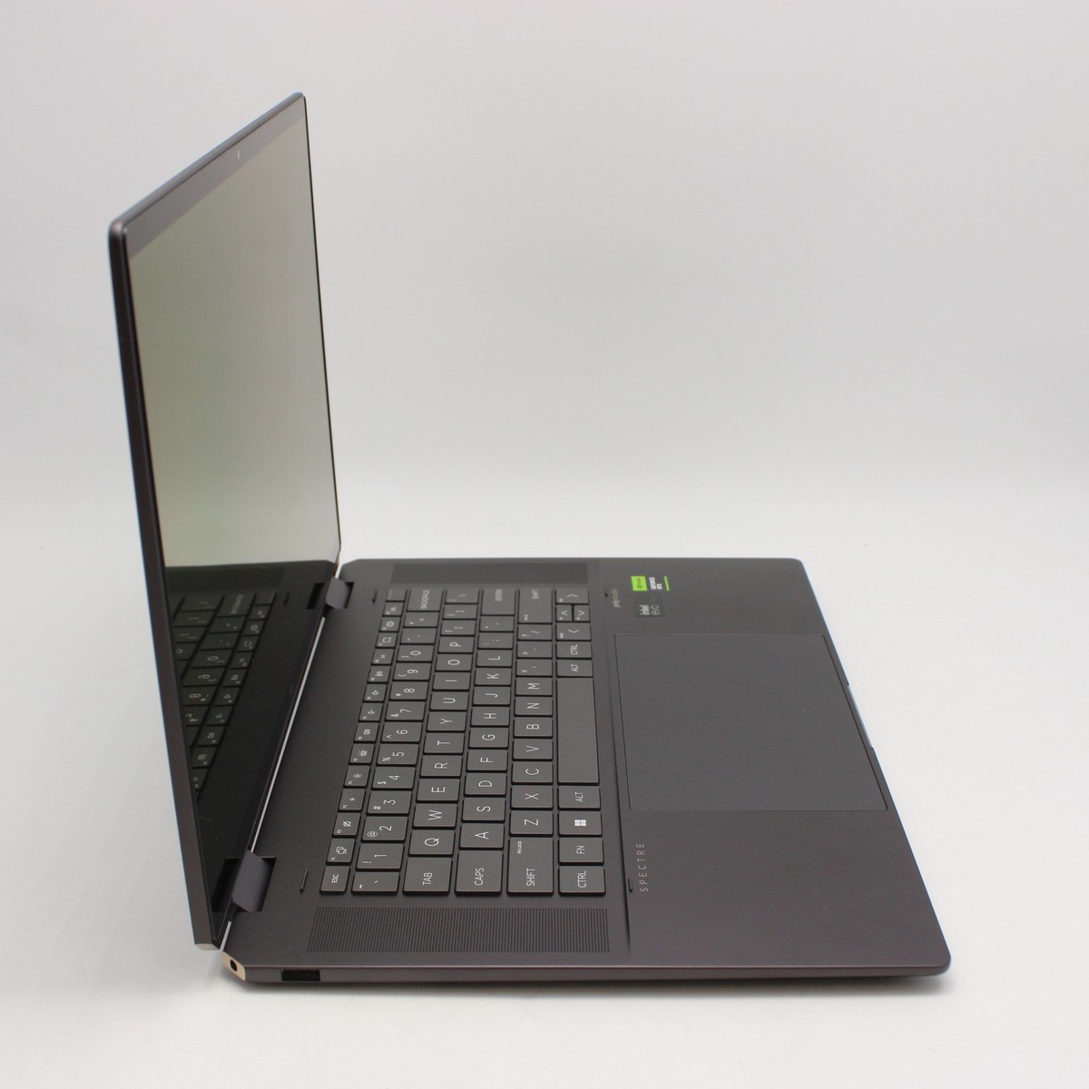 美品 HP Spectre x360 16 Ultra732GB RTX4050 HP Spectre 2 in 1 16