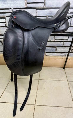 17'' breiter Albion SLK II Ultima LH Dressursattel - Adjusta Tree - schwarz - Flat T