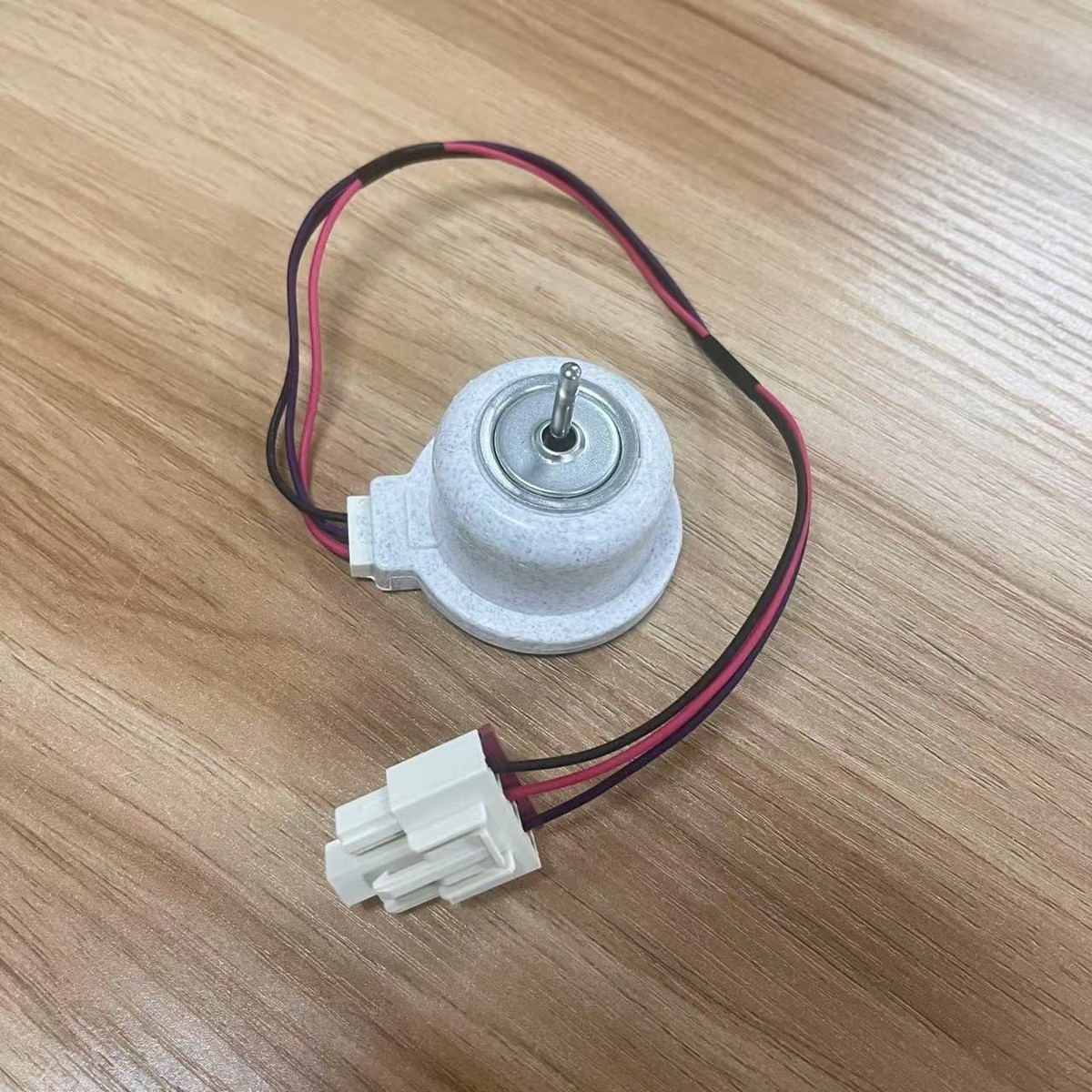 ミッキーK　ファンヒーター DC Motor for Hisense K1870599 Appliance Refrigerator Fan B03081286