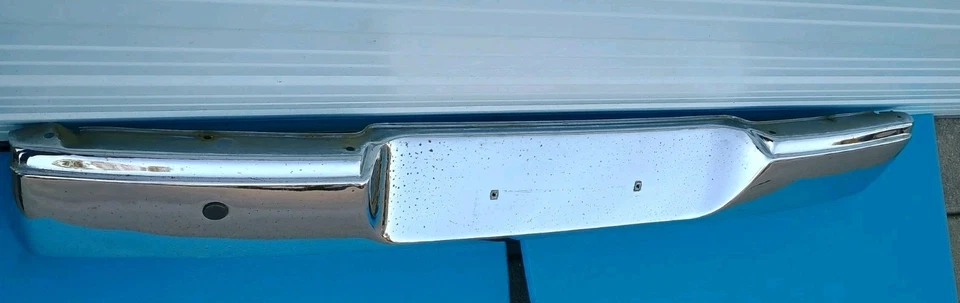 914 Porsche 1970-1976 задний хромированный бампер стиль без защитных отверстий #2 - Изображение 2 из 4