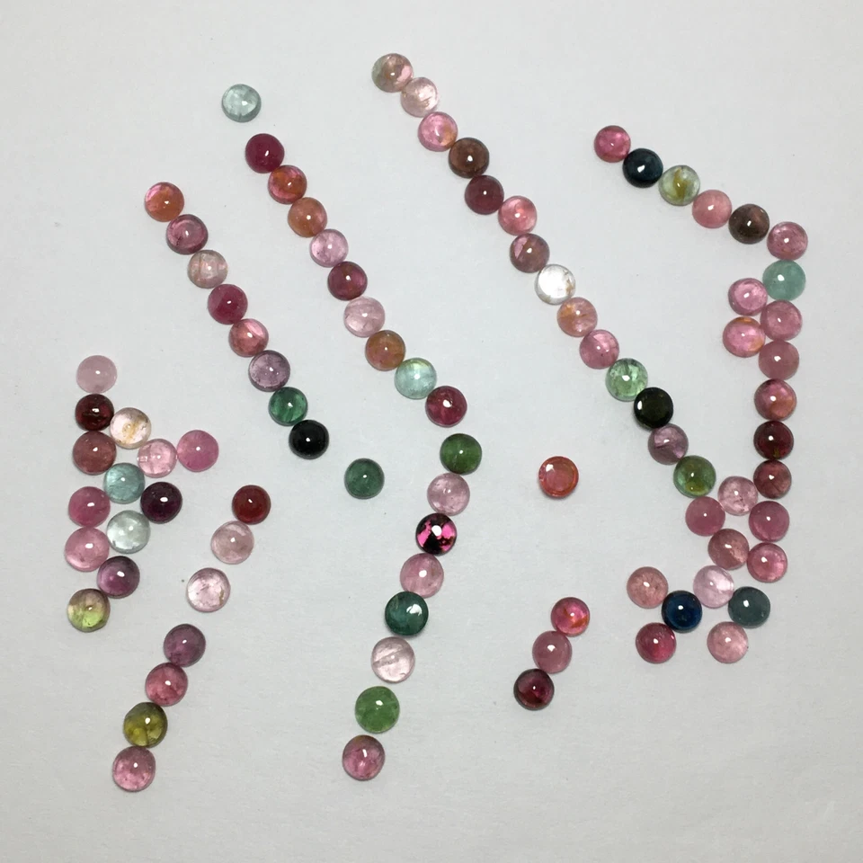 Gorgeous multi color tourmaline cabochon gemstone 90 pcs round 36.30 carat - Image 4 of 4