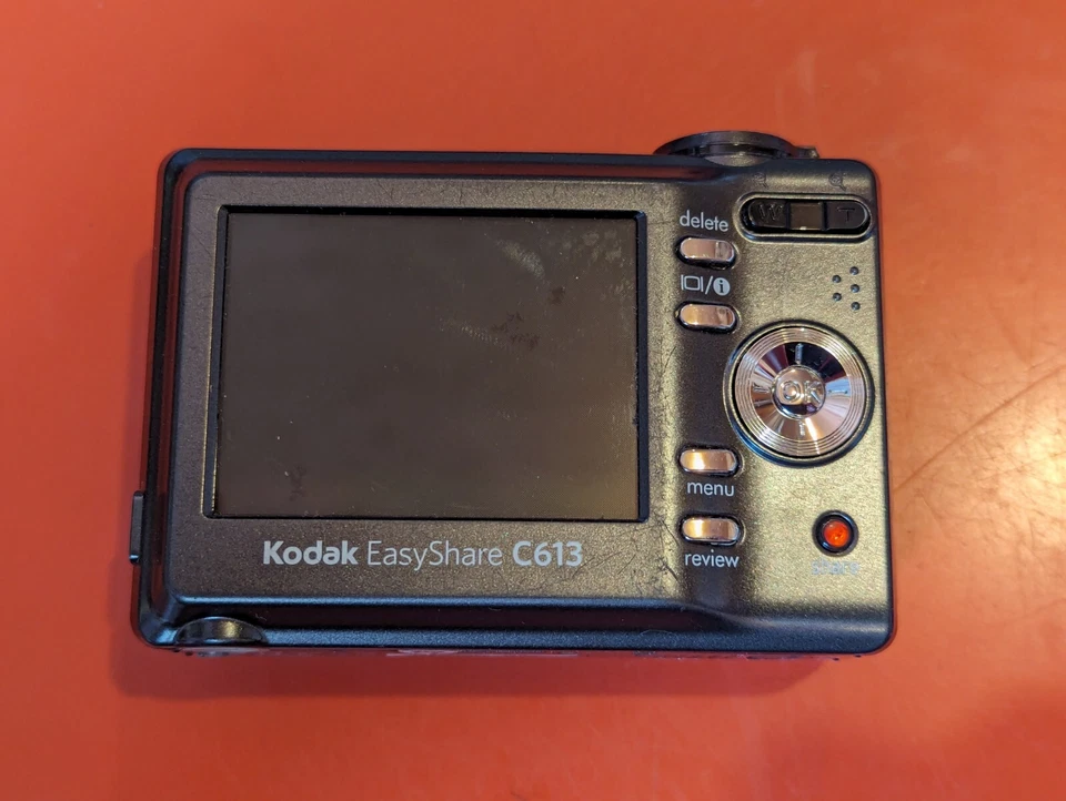 Kodak EasyShare C613 6.2MP Digital Camera - Black pearl - Parts Only - Image 2 of 4