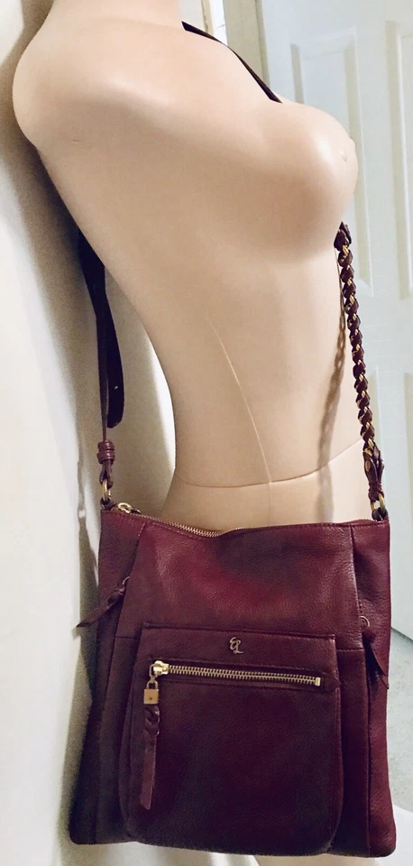 Cartera Bandolera/Hombro Elliot Lucca Borgoña/Cuero Guijarro) - MEDIANA USADA EN EXCELENTE ESTADO Foto 3 de 4