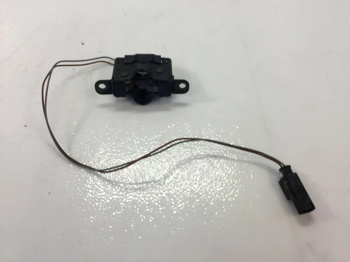 98 05 Mercedes Benz W163 ML320 Under Hood Latch Lock Sensor OEM 1635407006
