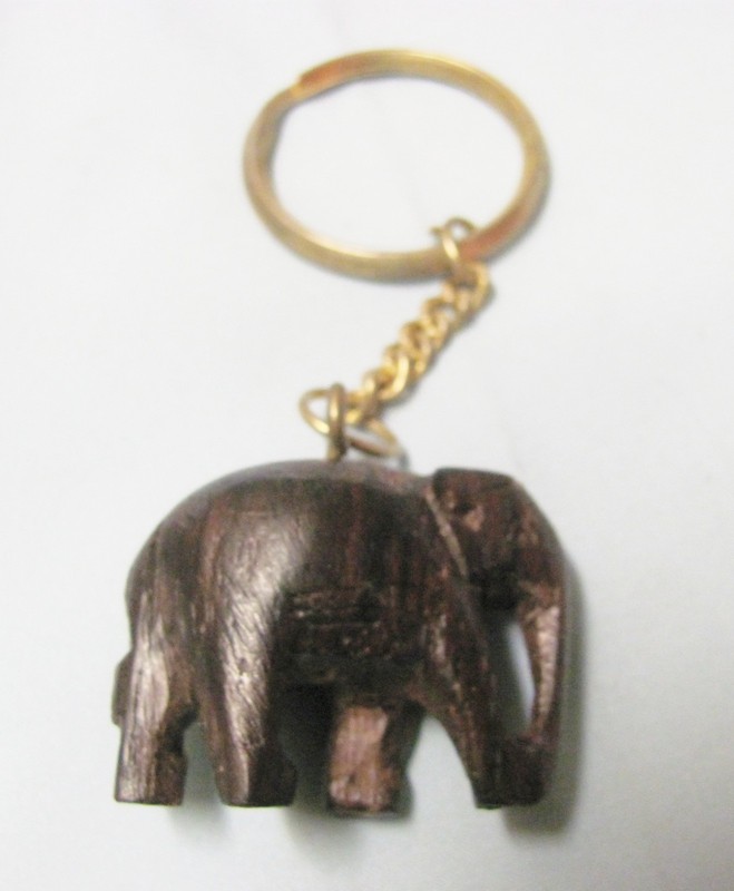 Vintage Hand Carved Wood Wooden Detailed ELEPHANT Keychain Keyring Pendant