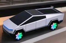 bluetooth speaker With Cell Phones Charging USB FM Radio