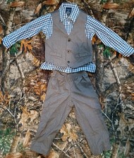 IZOD Toddler Boy Suit. Size: 3T. Shirt Vest  Pants. Grey, Blue  White.