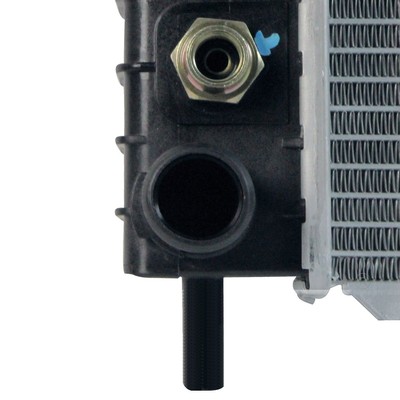 2004 Saturn Vue Replacement Engine Cooling Parts | CARiD