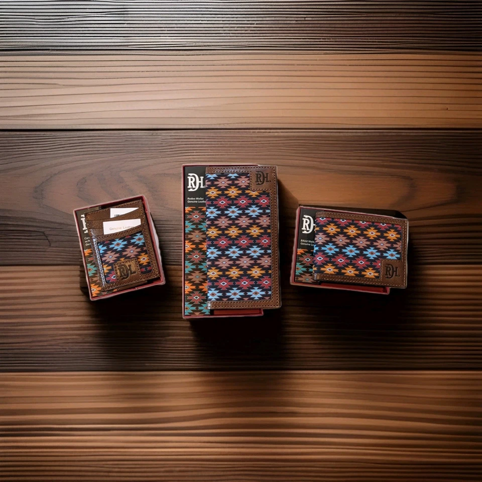 RED DIRT HAT CO RODEO, CARD CASE W-MAG CLIP AND BIFOLD THREE-WALLET BUNDLE NIB - Image 2 of 4