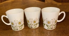 Vintage FIGGJO FLINT Daisy   Coffee Cup~Tea~Norway~1970’s~Groovy