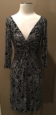 GNW 6 S Black & White Floral Print Dress W Twist V-Neck & 3/4 Sleeves