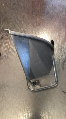 BMW X5 E53 Blende Lufteinlassrohr Mikrofiltergehäuse links 8409057