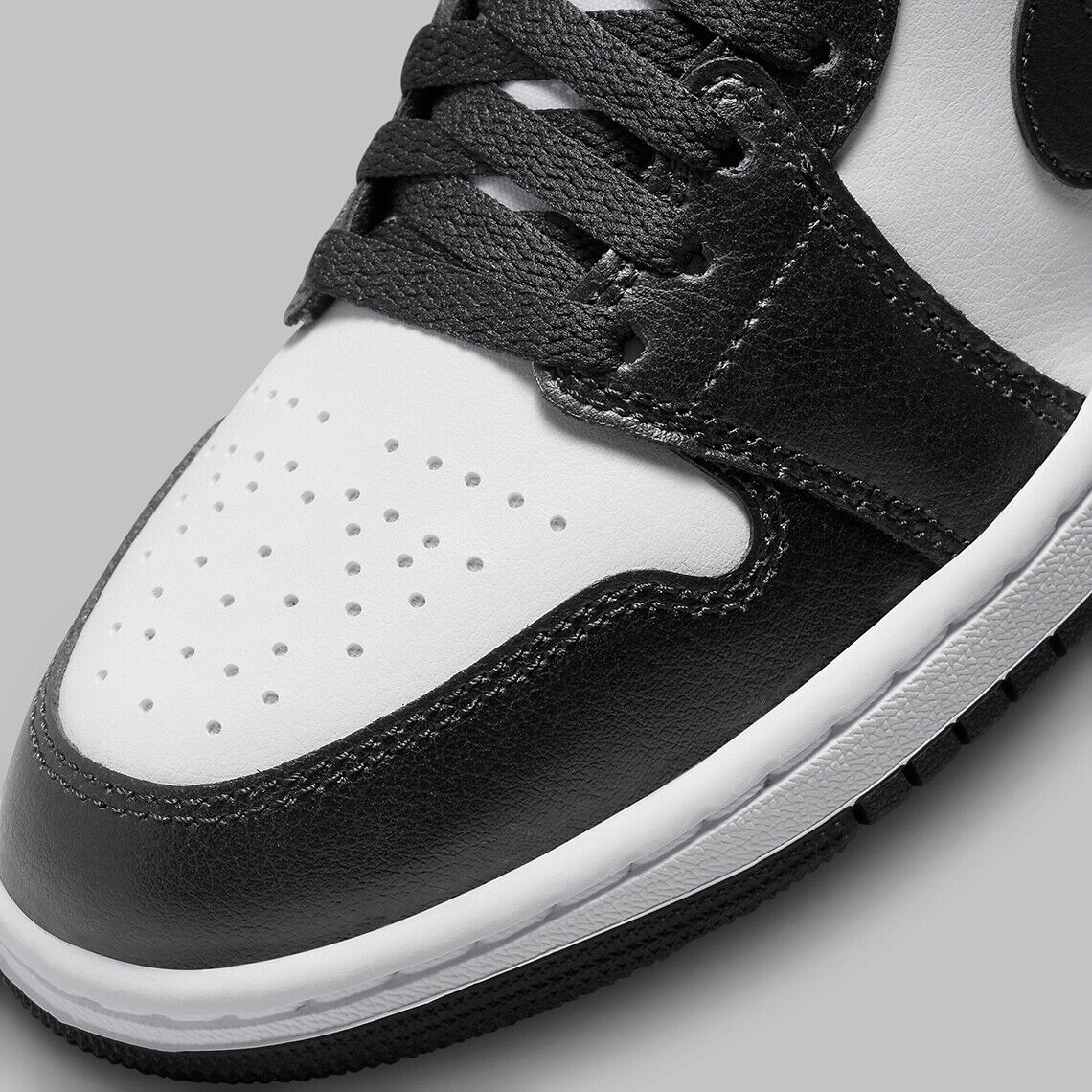 Nike Air Jordan 1 Mid Shoes 'Panda' Black White DV0991-101 Nike Air Jordan 1 Mid Shoes 'Panda' Black White DV0991-101