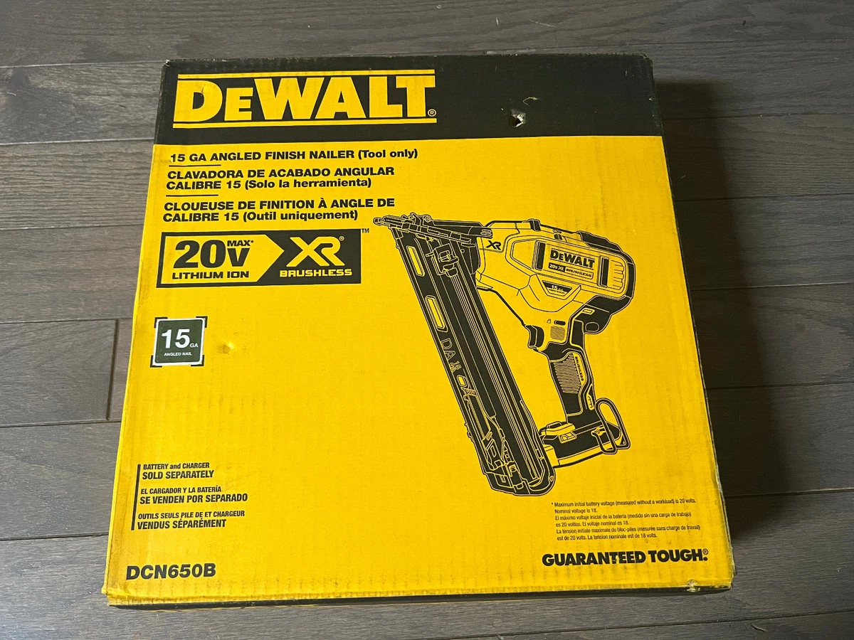 DeWalt DCN650B 20V MAX* XR 15 Gauge Angled Finish Nailer (Tool Only