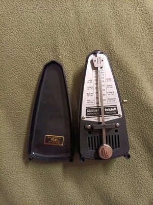 Wittner Taktell Piccolo Metronom  mechanisch   Made in Germany   mit Schutzhaube