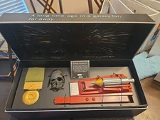 Star Wars SalesOne Medal, Pin, And Gauntlet Complete LE Set 2,563/5,000