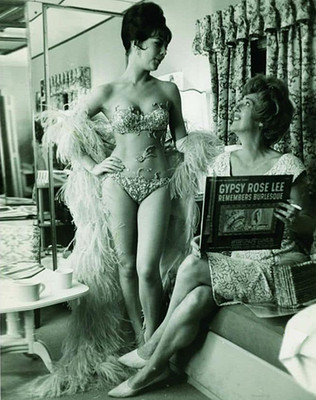 NATALIE WOOD AND GYPSY ROSE LEE ON SET OF GYPSY 8''x10'' Photograph