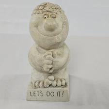 American Greetings Corp Vintage Figurine 200 VF4A LETS DO IT 6" Resin 1971 READ⬇