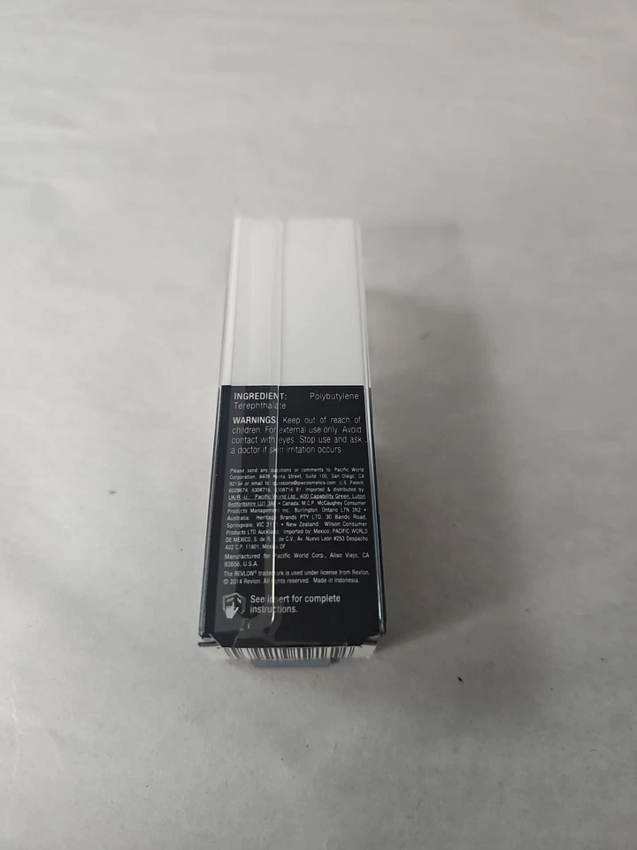 Revlon Eyelashes 91093 D01 featherLite Define — False Lashes — Free Ship - Image 3 of 4