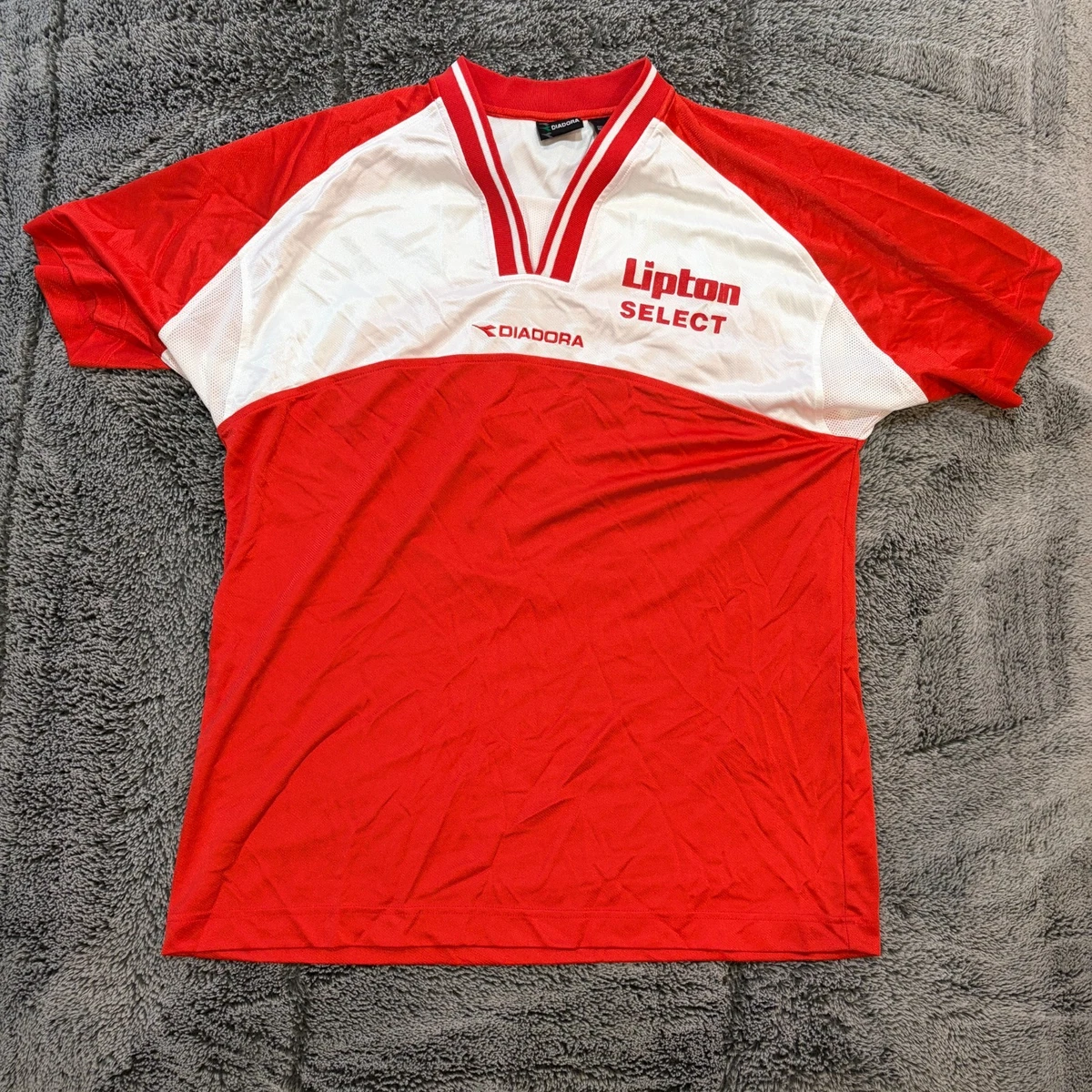 Preços baixos em Camisa de Futebol Masculina Diadora Activewear | eBay