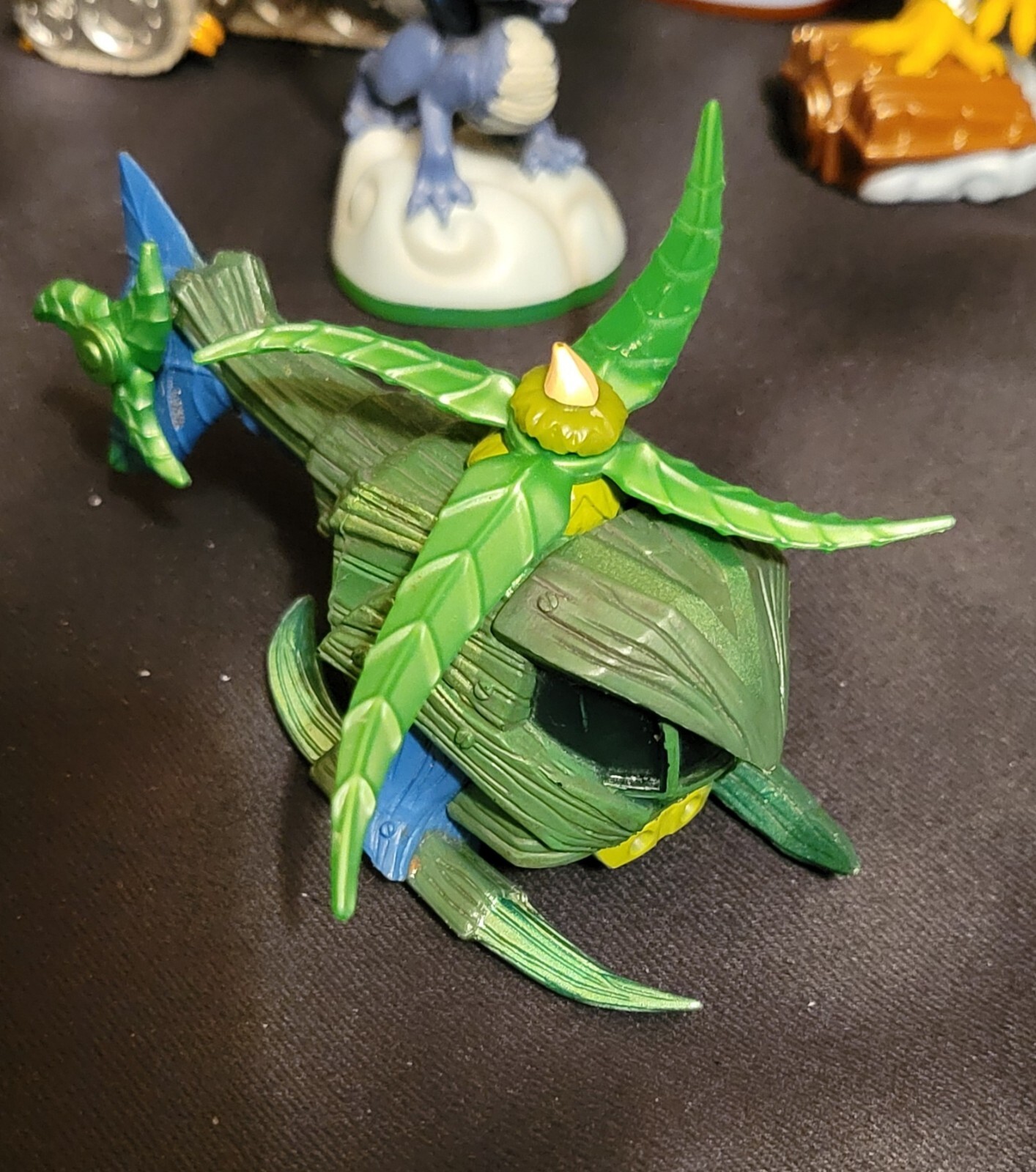 Picture 4 of 12