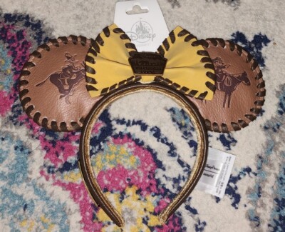 NEW Disney Parks 2023 Wilderness Lodge Mickey Minnie Mouse 