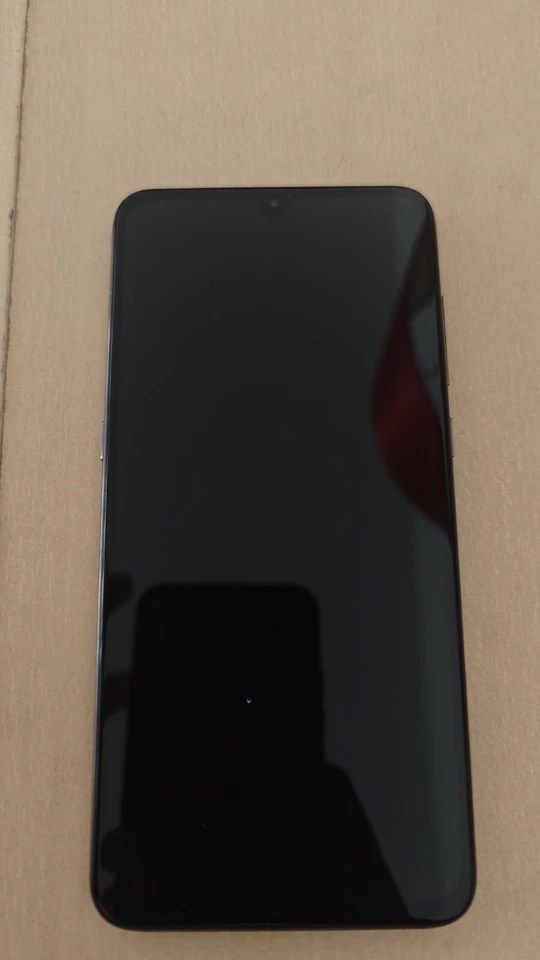 Xiaomi Mi 9 · 64GB, photo 2 of 5