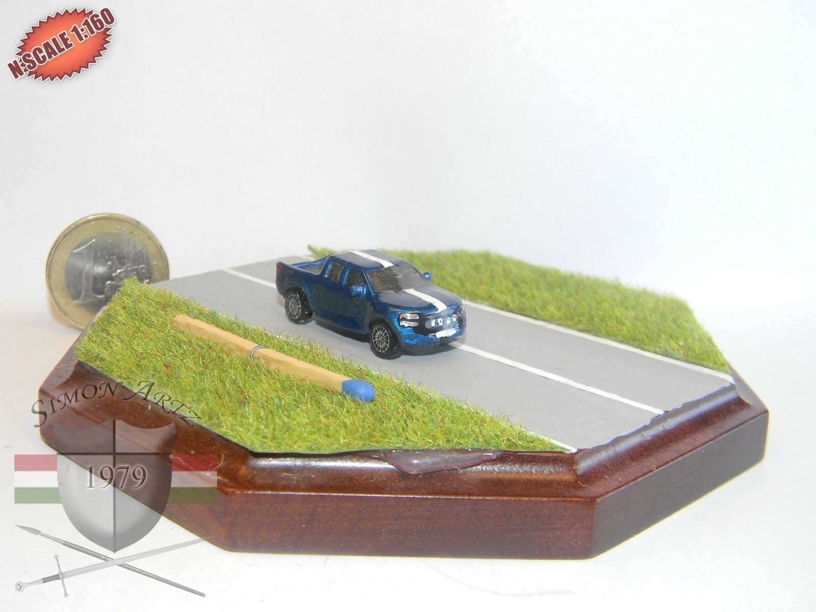 Ford F150 N-scale 1:160 Hand-painted Metal Model