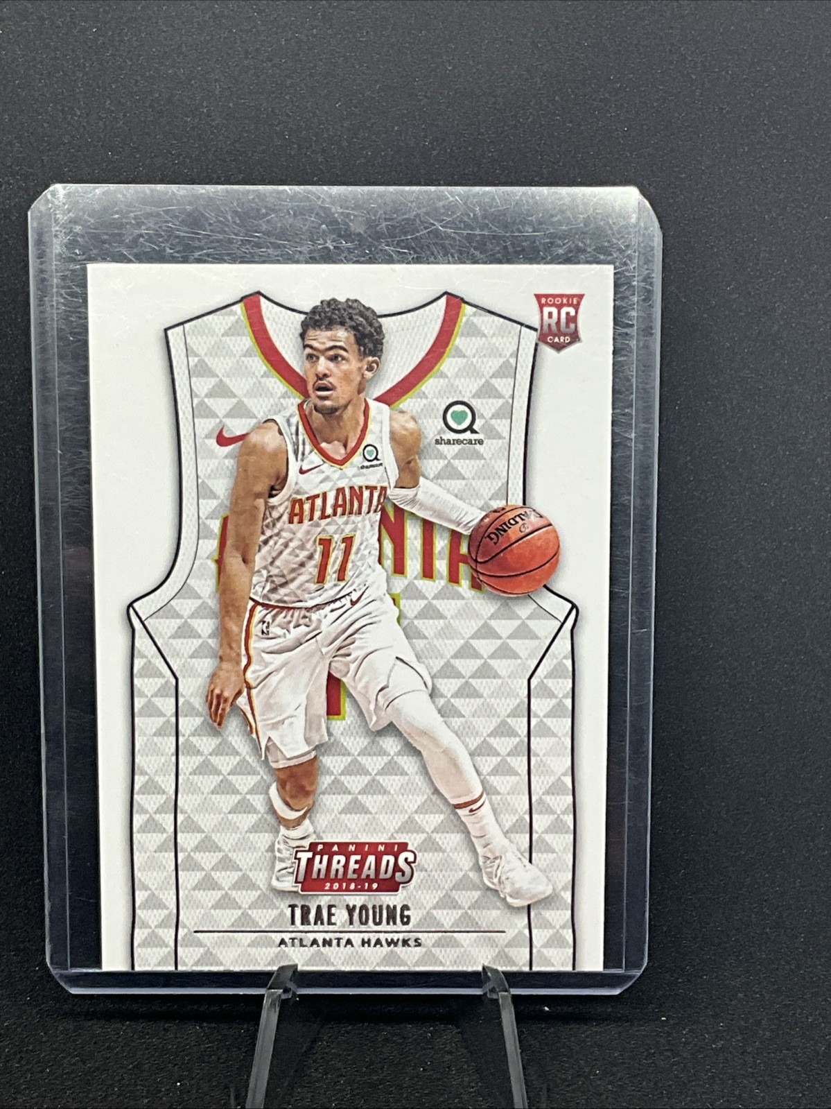 2018-19 Panini Threads - Rookies Association Trae Young #103 (RC)
