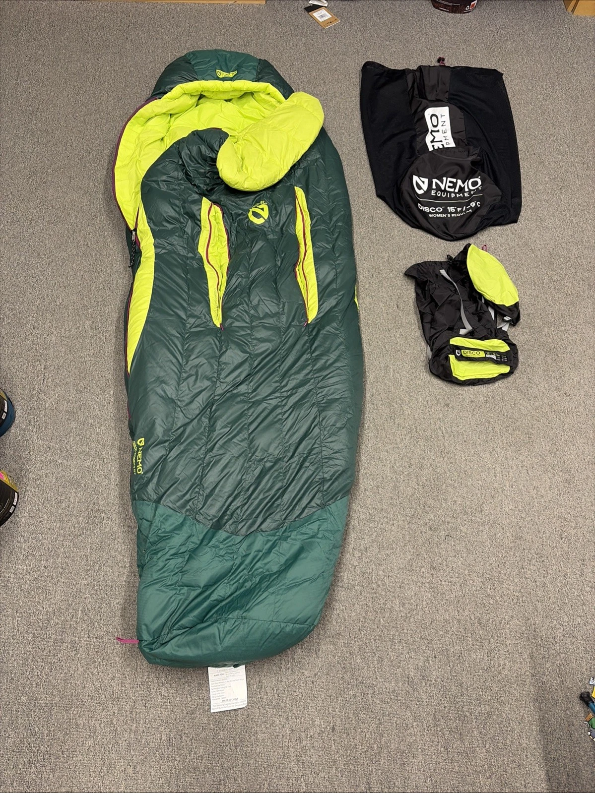 Nemo Disco 15 Women’s Down Sleeping Bag Size Regular
Opens in a new window or tab