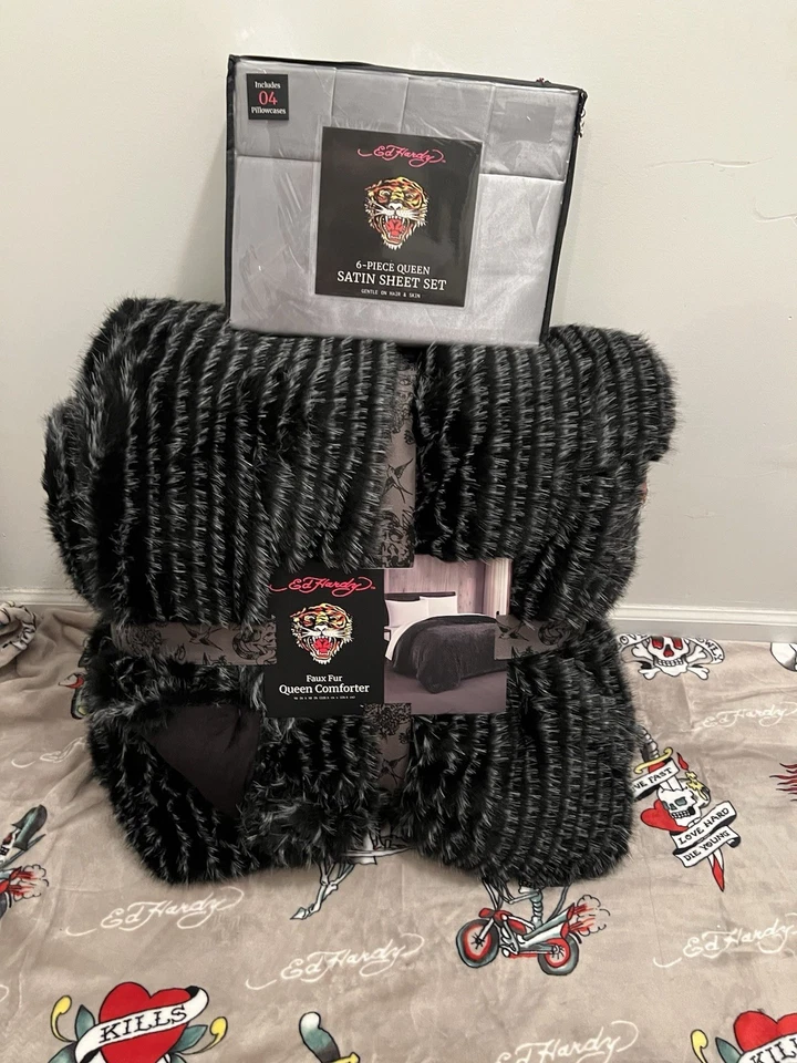 Edredón de piel sintética Ed Hardy Queen negro blanco con juego de sábanas de satén Queen de 6 piezas gris Foto 4 de 4