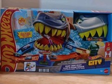 Mattel Hot Wheels City Shark Chomp Beach Playset Figure Giocattolo Auto Pista Set
