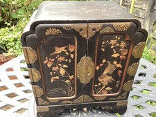 Vintage Black + Gold Lacquer Decorative Jewellery Cabinet with Drawers H: 28 cm