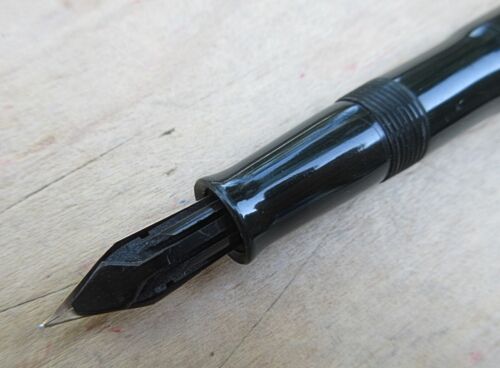 Conklin Endura Fountain Pen - Fine Conklin 14k nib - Picture 5 of 14