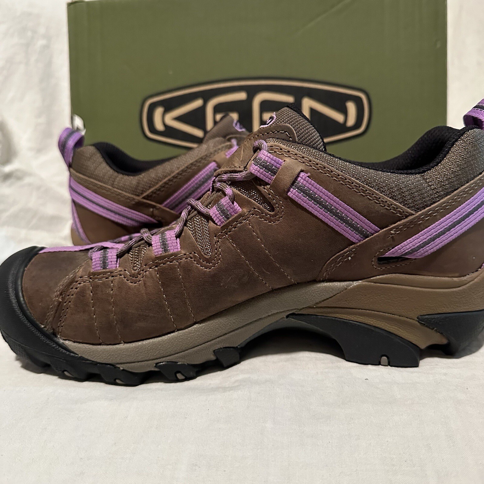 Scarpe da trekking impermeabili NUOVE KEEN da donna taglia 9 5 M Targhee II (2) 1026255