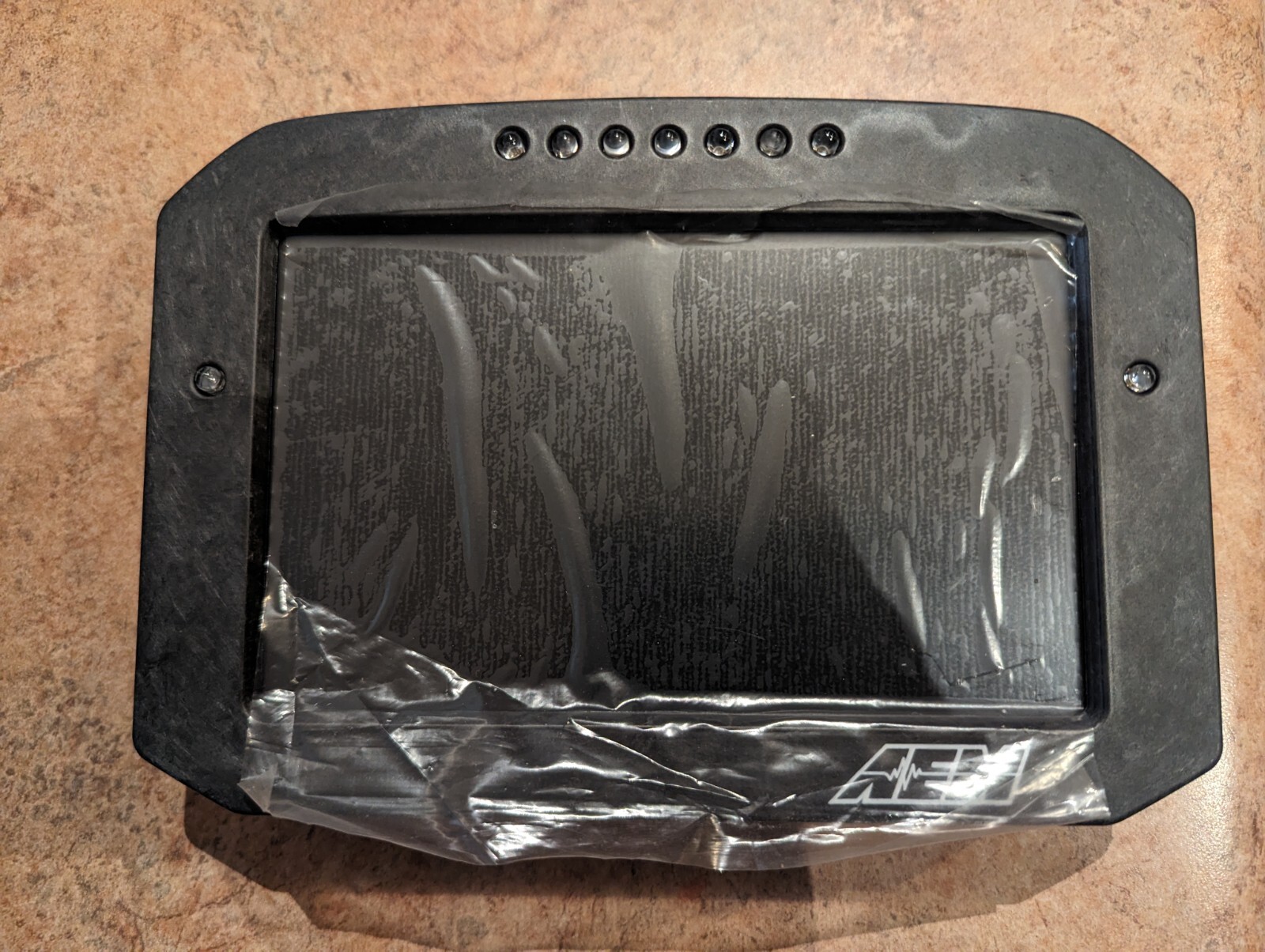 aem-30-5700f-cd-7f-carbon-flat-panel-digital-dash-display-dash