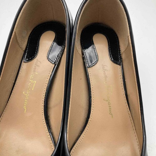Salvatore ferragamo vara charol bloque tacón plano - Imagen 5 de 10
