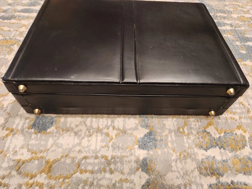 Maletín McKlein Reagan Attache Grano Superior Piel de Vaca Combinación Bloqueo Estuche para Laptop Foto 4 de 4