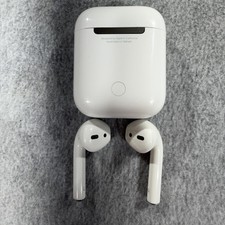 Apple AirPods 2nd Gen A2032 A2031 w/ Charging Case A1602 Tested OEM White